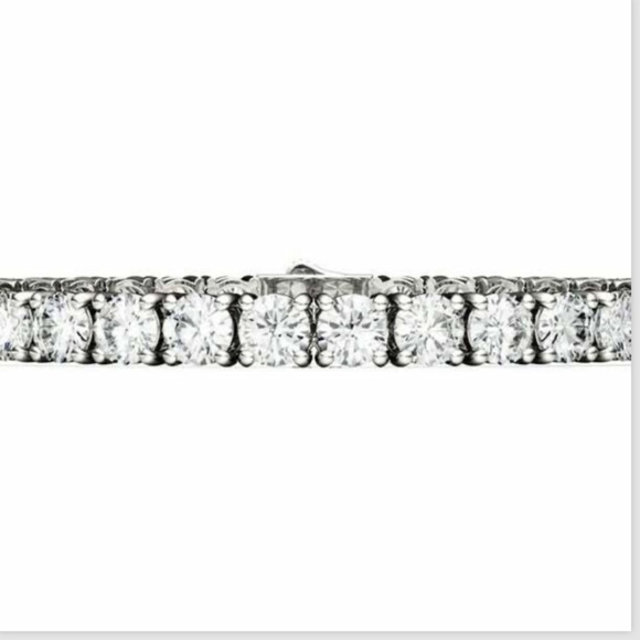 COPY - Forever One moissanite  Charles & Colvard,  18.50 ctw 14k gold 7 inch br… - Picture 4 of 12